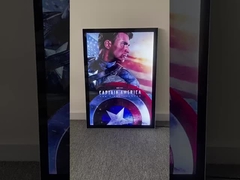 تو فکر نميکني تا الان هيچ راه اي براي جايگزين کردن پوستر در سينما وجود نداشته باشه، مگه نه؟